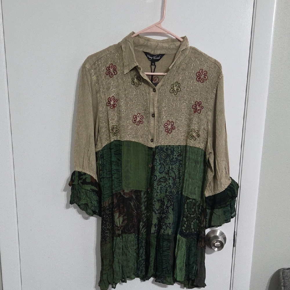 Embroidered Patchwork Button Down Shirt - Green a… - image 1